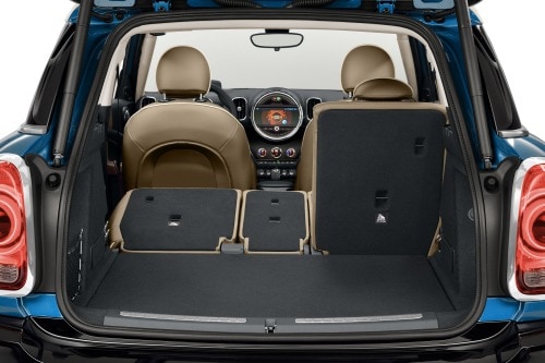 2017 MINI Countryman Cooper S ALL4 Wagon Interior