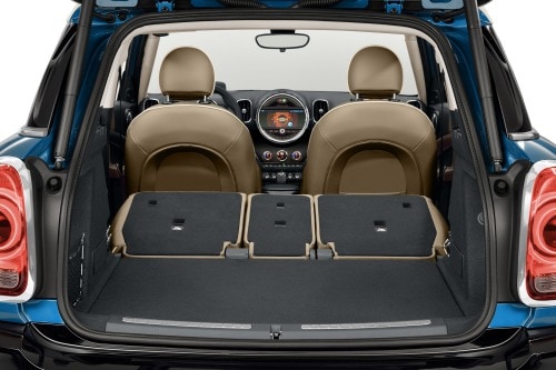 2017 MINI Countryman Cooper S ALL4 Wagon Interior