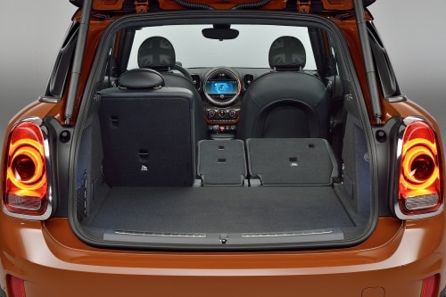 2017 MINI Countryman Cooper S ALL4 Wagon Interior