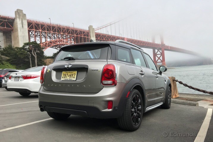 2018 Mini Countryman Edmunds Road Test 2018 Mini Countryman Hybrid Long Term Road Test
