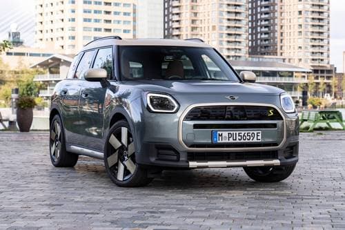2027 MINI Countryman Pictures - 420 Photos | Edmunds