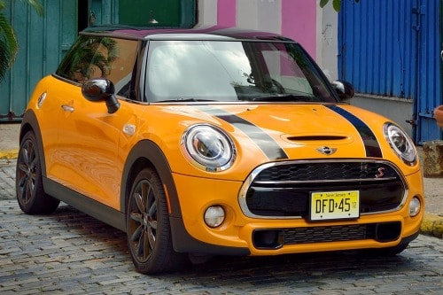 2017 MINI Hardtop 2 Door Cooper S 2dr Hatchback Exterior. Options Shown.