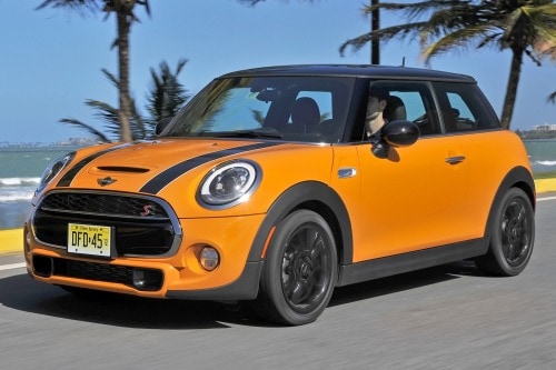 2017 MINI Hardtop 2 Door Cooper S 2dr Hatchback Exterior. Options Shown.