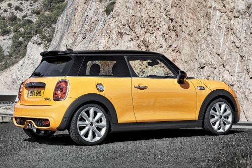 2017 MINI Hardtop 2 Door Cooper S 2dr Hatchback Exterior. Options Shown.