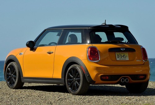 2017 MINI Hardtop 2 Door Cooper S 2dr Hatchback Exterior. Options Shown.