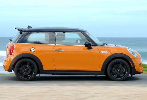 2017 MINI Hardtop 2 Door Cooper S 2dr Hatchback Exterior. Options Shown.