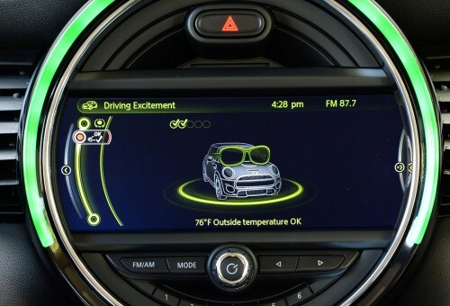 2017 MINI Hardtop 2 Door Cooper 2dr Hatchback Interior Detail