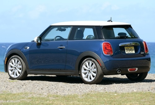 2017 MINI Hardtop 2 Door Cooper 2dr Hatchback Exterior. Options Shown.