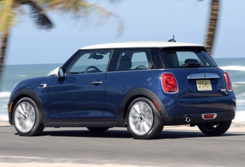 2017 MINI Hardtop 2 Door Cooper 2dr Hatchback Exterior. Options Shown.