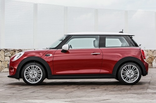 2017 MINI Hardtop 2 Door Cooper 2dr Hatchback Exterior. Options Shown.