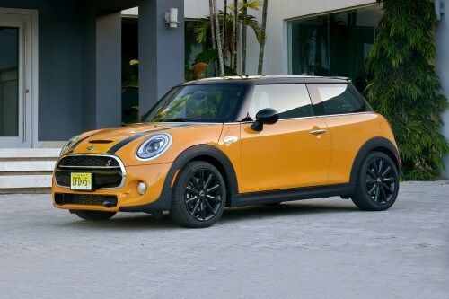 2018 MINI Hardtop 2 Door Cooper S 2dr Hatchback Exterior. Options Shown.