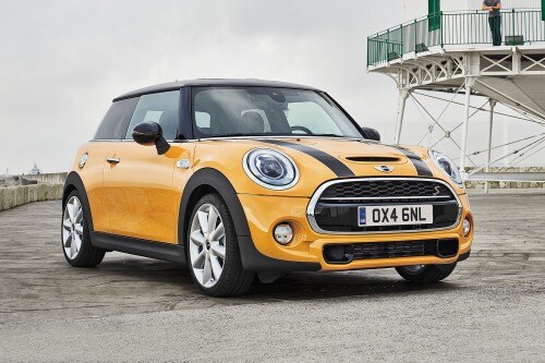 2018 MINI Hardtop 2 Door Cooper S 2dr Hatchback Exterior. Options Shown.
