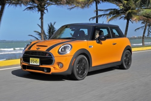 2018 MINI Hardtop 2 Door Cooper S 2dr Hatchback Exterior. Options Shown.