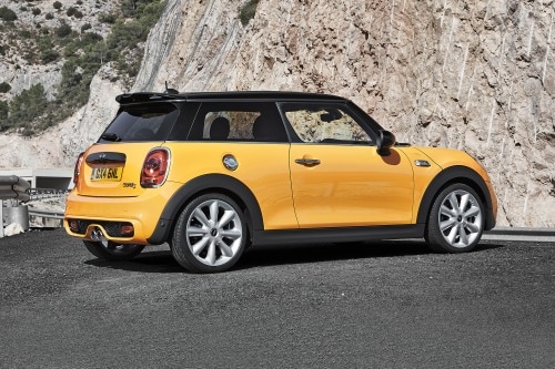 2018 MINI Hardtop 2 Door Cooper S 2dr Hatchback Exterior. Options Shown.