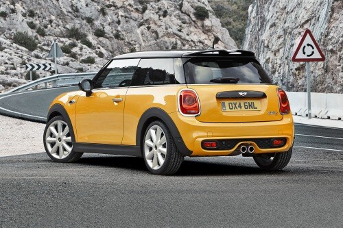 2018 MINI Hardtop 2 Door Cooper S 2dr Hatchback Exterior. Options Shown.