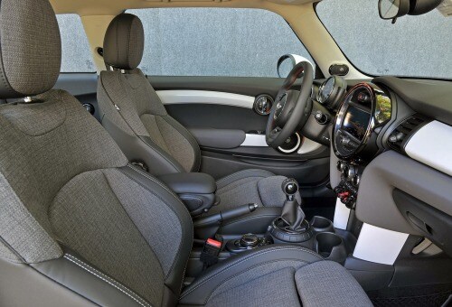 2018 MINI Hardtop 2 Door Cooper 2dr Hatchback Interior