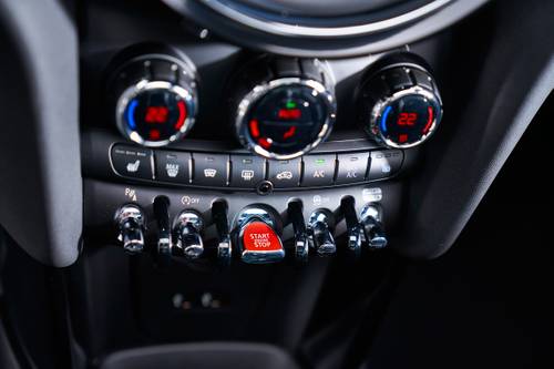 2021 MINI Hardtop 2 Door Cooper S 2dr Hatchback Interior Detail