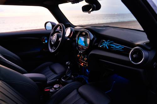 2021 MINI Hardtop 2 Door Cooper S 2dr Hatchback Interior