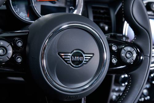 2021 MINI Hardtop 2 Door Cooper S 2dr Hatchback Steering Wheel Detail