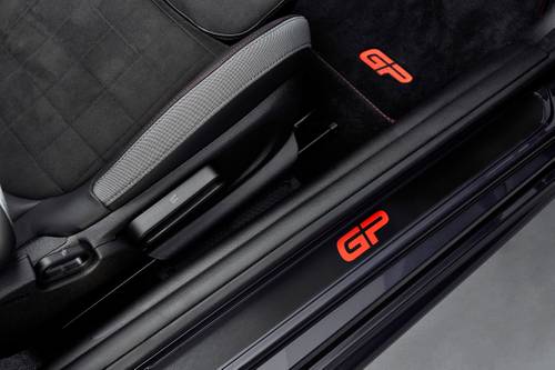 2021 MINI Hardtop 2 Door John Cooper Works GP 2dr Hatchback Interior Detail