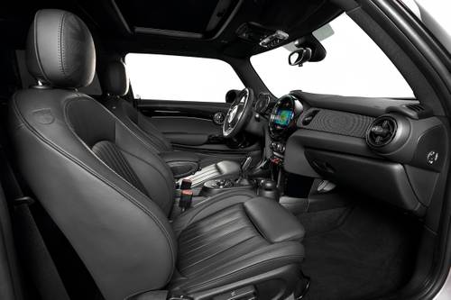 MINI Hardtop 2 Door Cooper S 2dr Hatchback Interior