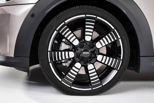 MINI Hardtop 2 Door Cooper S 2dr Hatchback Wheel