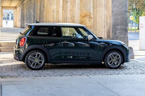 MINI Hardtop 2 Door Cooper SE 2dr Hatchback Profile. Resolute Edition Shown.