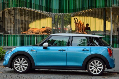 2017 MINI Hardtop 4 Door Cooper S 4dr Hatchback Exterior. Options Shown.