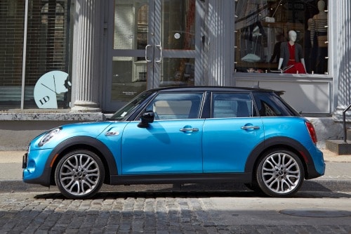 2017 MINI Hardtop 4 Door Cooper S 4dr Hatchback Exterior. Options Shown.