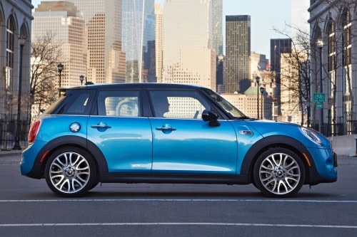 2017 MINI Hardtop 4 Door Cooper S 4dr Hatchback Exterior. Options Shown.