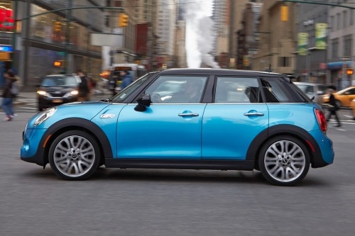 2017 MINI Hardtop 4 Door Cooper S 4dr Hatchback Exterior. Options Shown.