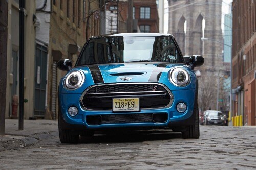 2018 MINI Hardtop 4 Door Cooper S 4dr Hatchback Exterior. Options Shown.