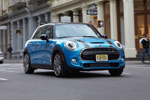 2018 MINI Hardtop 4 Door Cooper S 4dr Hatchback Exterior. Options Shown.