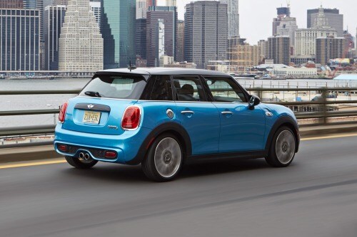 2018 MINI Hardtop 4 Door Cooper S 4dr Hatchback Exterior. Options Shown.