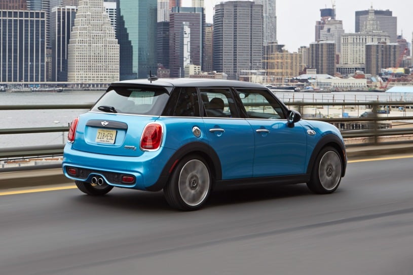 2018 Mini Hardtop 4 Door Pictures 177 Photos Edmunds