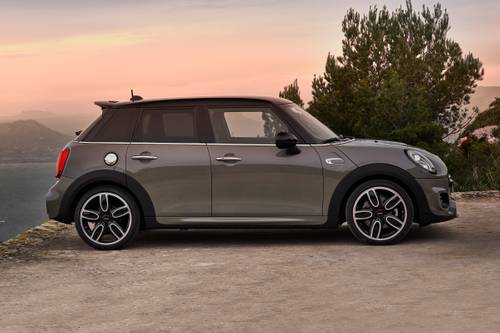 MINI Hardtop 4 Door Cooper S 4dr Hatchback Profile Shown