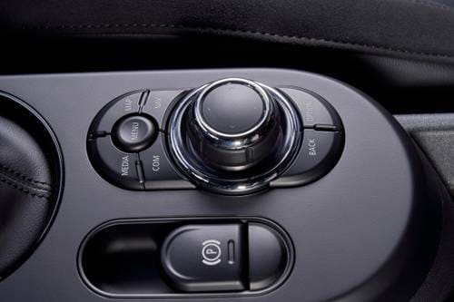 MINI Hardtop 4 Door Cooper S 4dr Hatchback Aux Controls