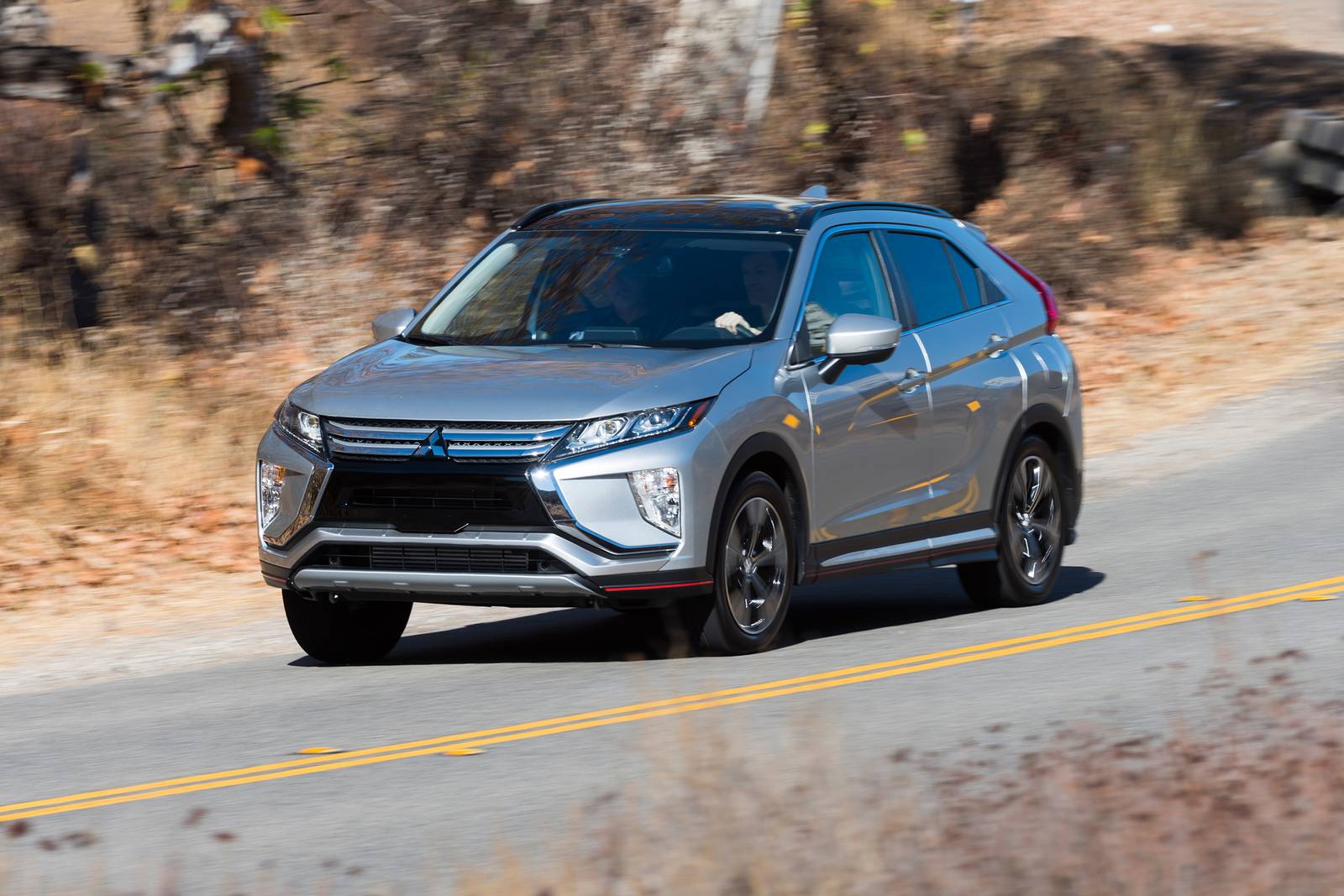 2019 Mitsubishi Eclipse Cross Review & Ratings | Edmunds