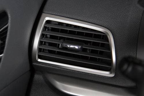 2020 Mitsubishi Eclipse Cross SEL 4dr SUV Interior Detail