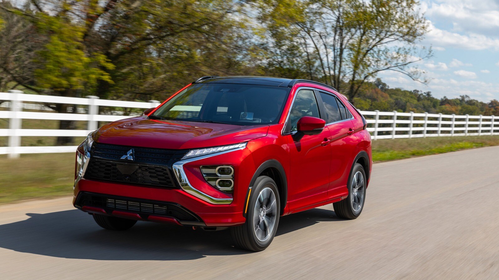 The 2022 Mitsubishi Eclipse Cross Can't Shake Its Dated Bones