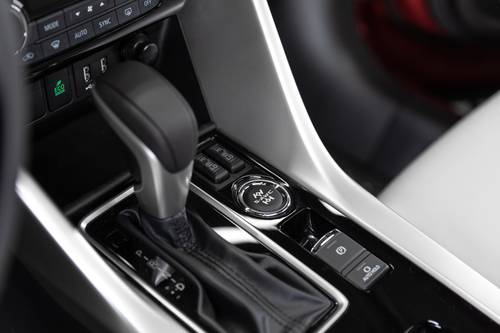 2025 Mitsubishi Eclipse Cross SEL 4dr SUV Interior Detail
