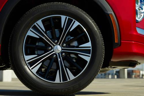 2026 Mitsubishi Eclipse Cross SEL 4dr SUV Wheel