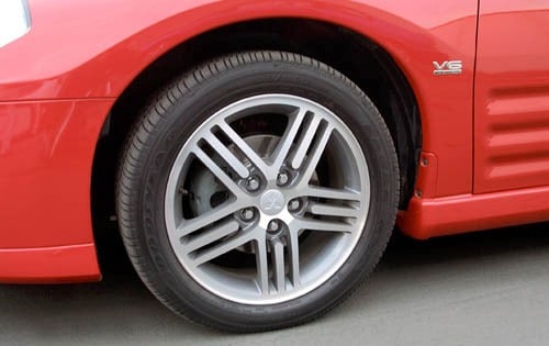 2003 Mitsubishi Eclipse GTS Wheel Detail