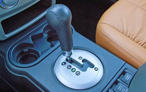 2005 Mitsubishi Endeavor Pictures 98 Photos Edmunds