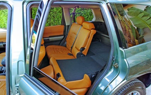 2004 Mitsubishi Endeavor Limited Rear Interior