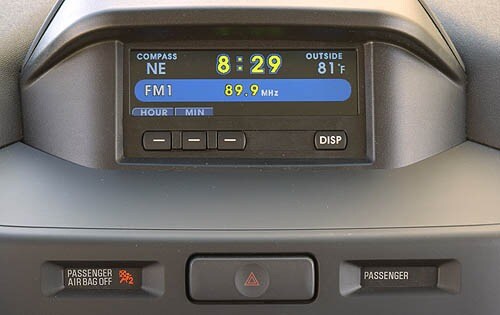 2006 Mitsubishi Endeavor Limited Center Console