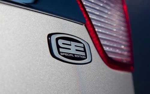 2011 Mitsubishi Endeavor SE Rear Badging