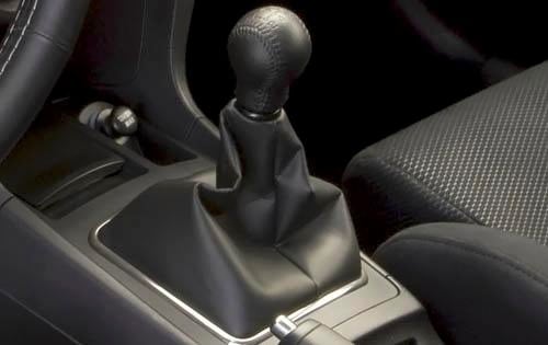 2010 Mitsubishi Lancer Evolution GSR Center Console