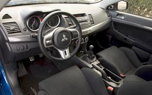 2010 Mitsubishi Lancer Evolution GSR Interior