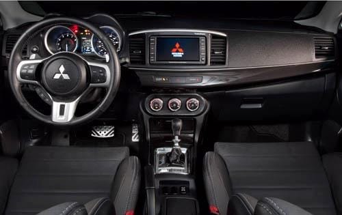 2010 Mitsubishi Lancer Evolution MR Touring Dashboard